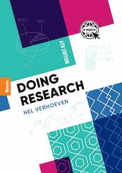 Doing research, 6e druk - Nel Verhoeven (ISBN 9789024445745)
