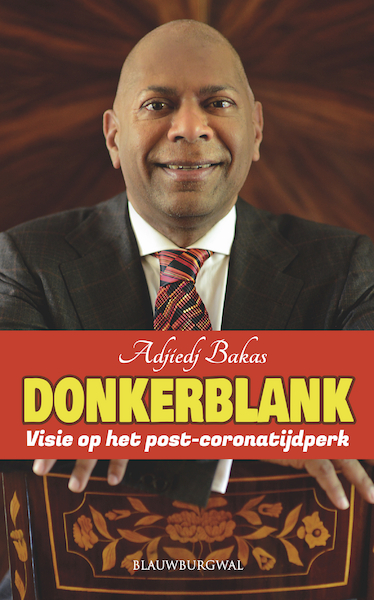 Donkerblank - Adjiedj Bakas (ISBN 9789461852687)