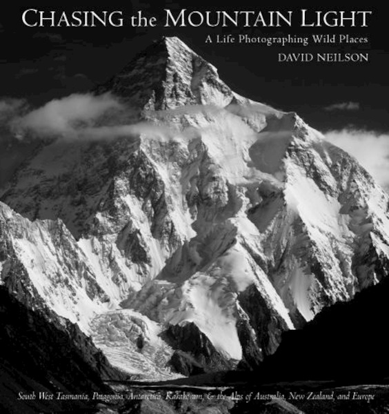 Chasing the Mountain Light - David Neilson (ISBN 9780789214515)