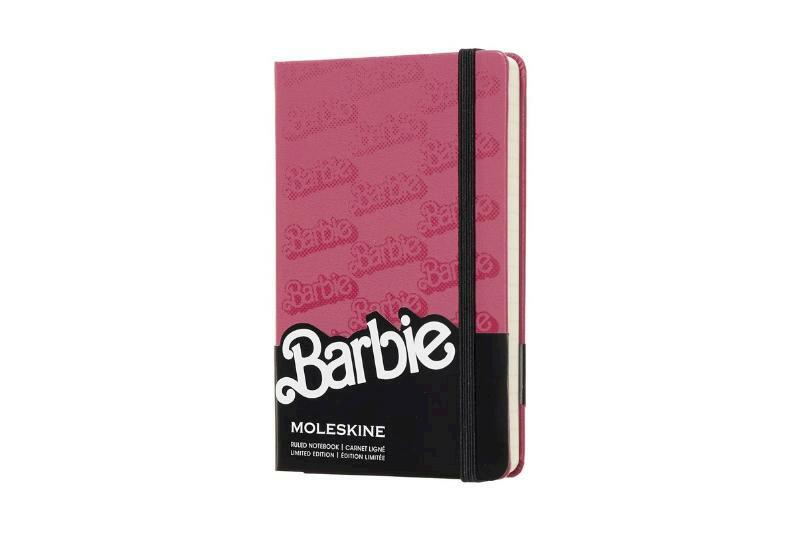 Moleskine LE Notitieboek Barbie Pocket (9x14 cm) Gelinieerd Logo - (ISBN 8058341716755)